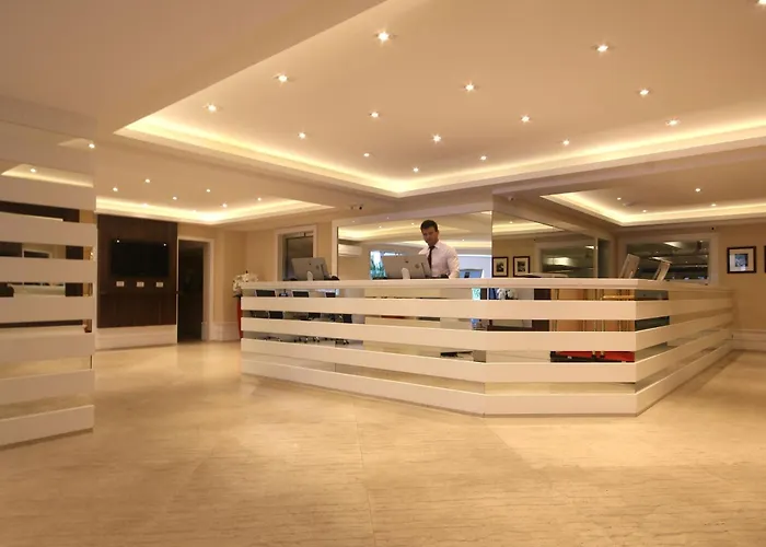 Ez Aclimação Hotel